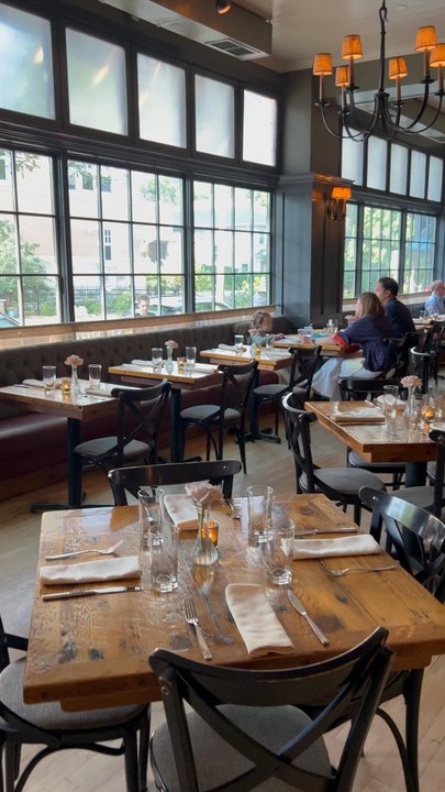 The Kenwood - Interior - New American Near Me - Minneapolis, Minnesota