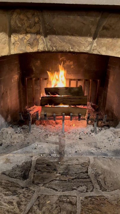 Cracker Barrel Old Country Store - Fireplace - Breakfast & Brunch Near Me - Greenville, Texas
