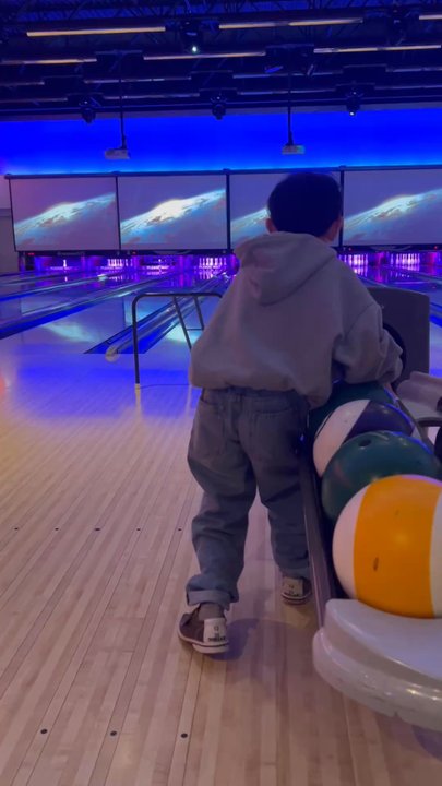 Strike Game Zone - Bowling Near Me - Niagara Falls, Ontario