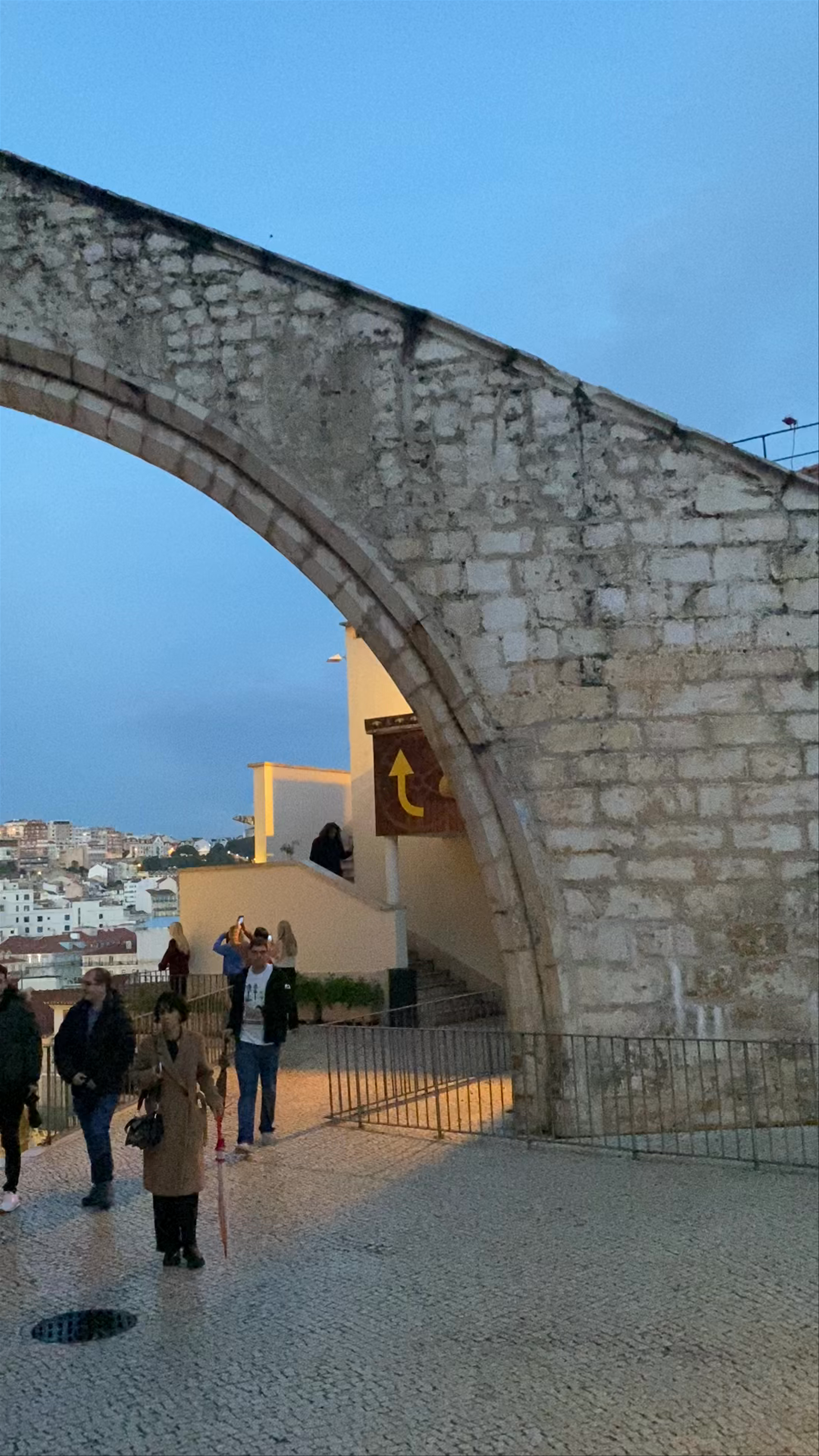 Santa Justa Lift & Historic Walls Evening Walk, Lisbon