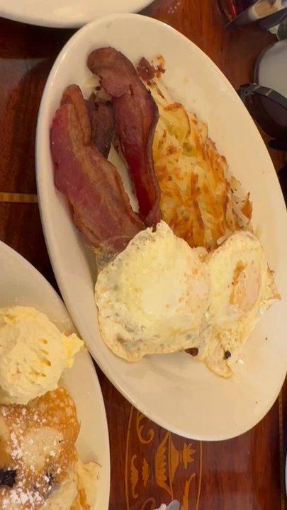 Frank's Diner - Diners Near Me - Spokane, Washington