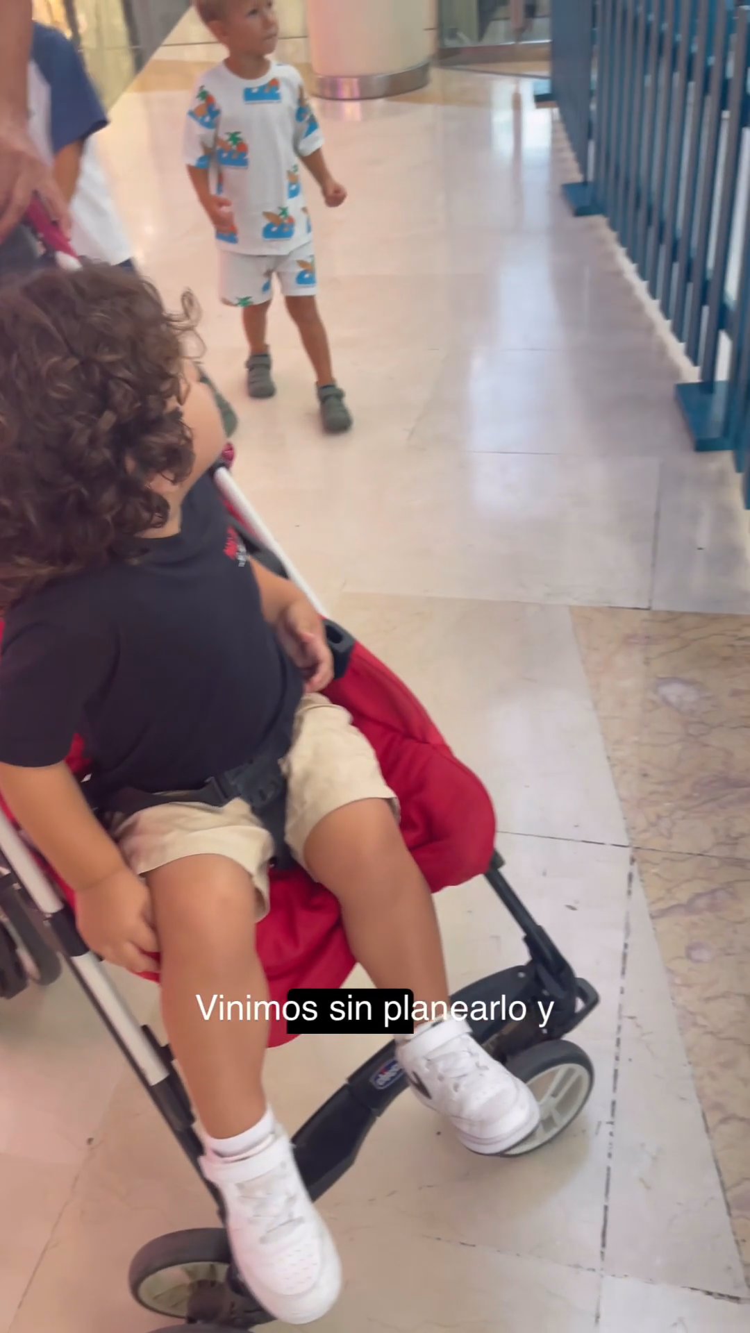 Vídeo UGC 3 de Naomy