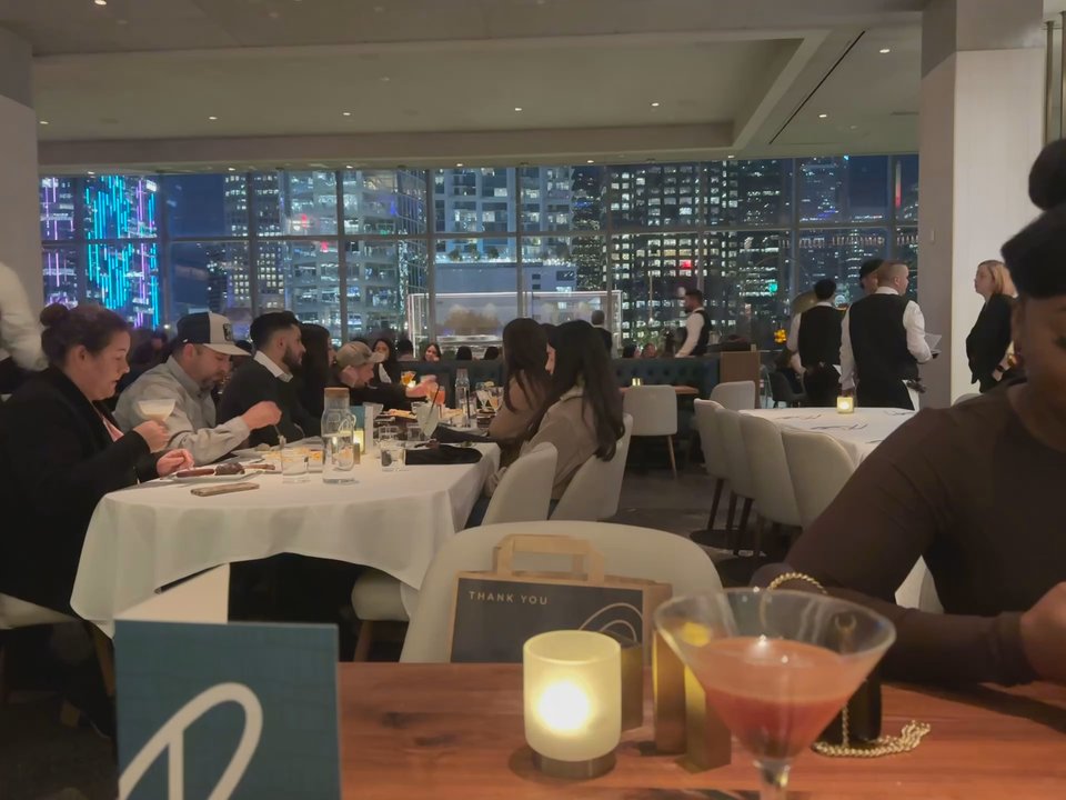 PERRY’S STEAKHOUSE & GRILLE - PARK DISTRICT - Updated March 2025 - 2118 ...