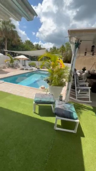 Listing photo-2
