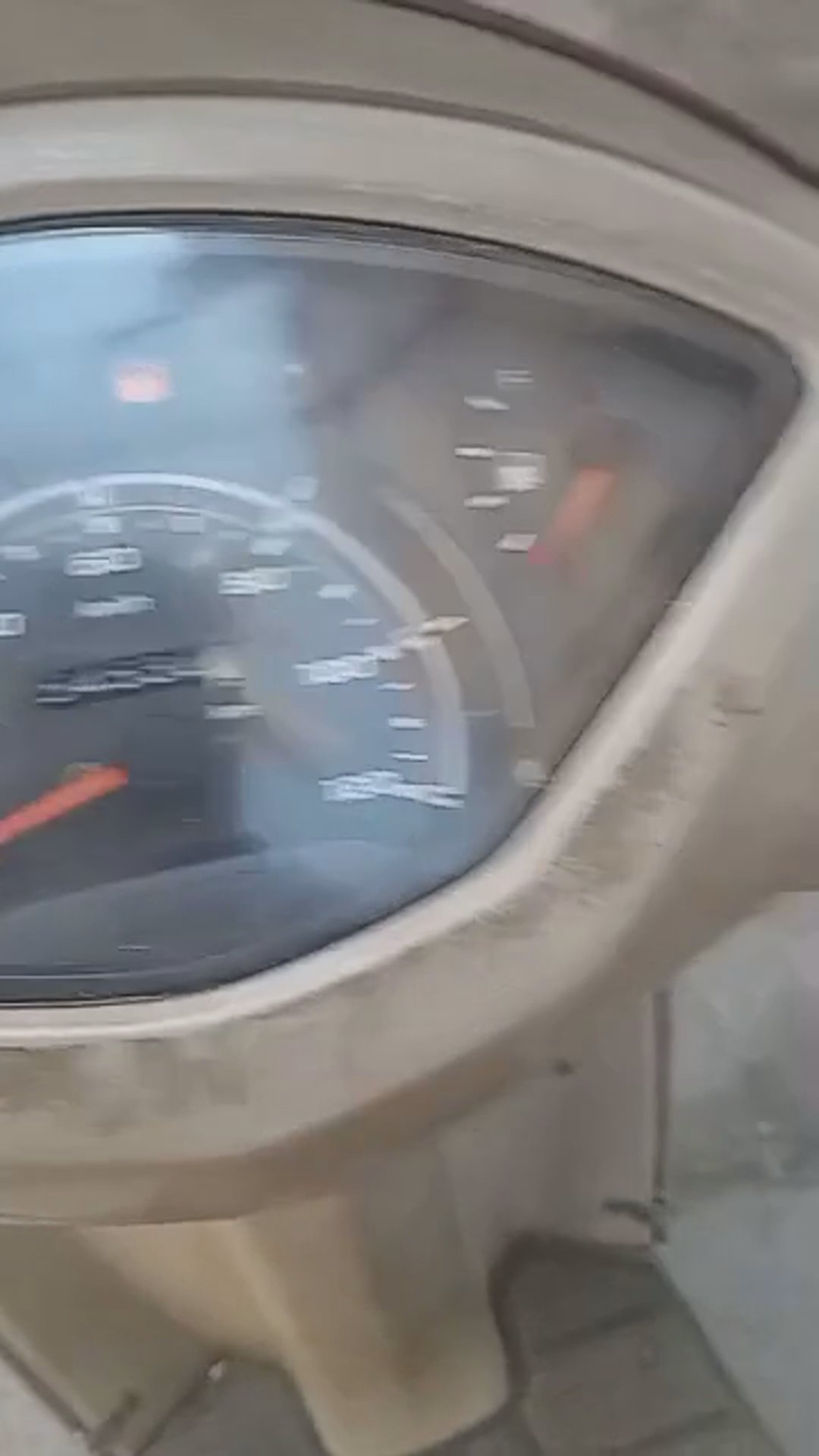 Walk-around video thumbnail