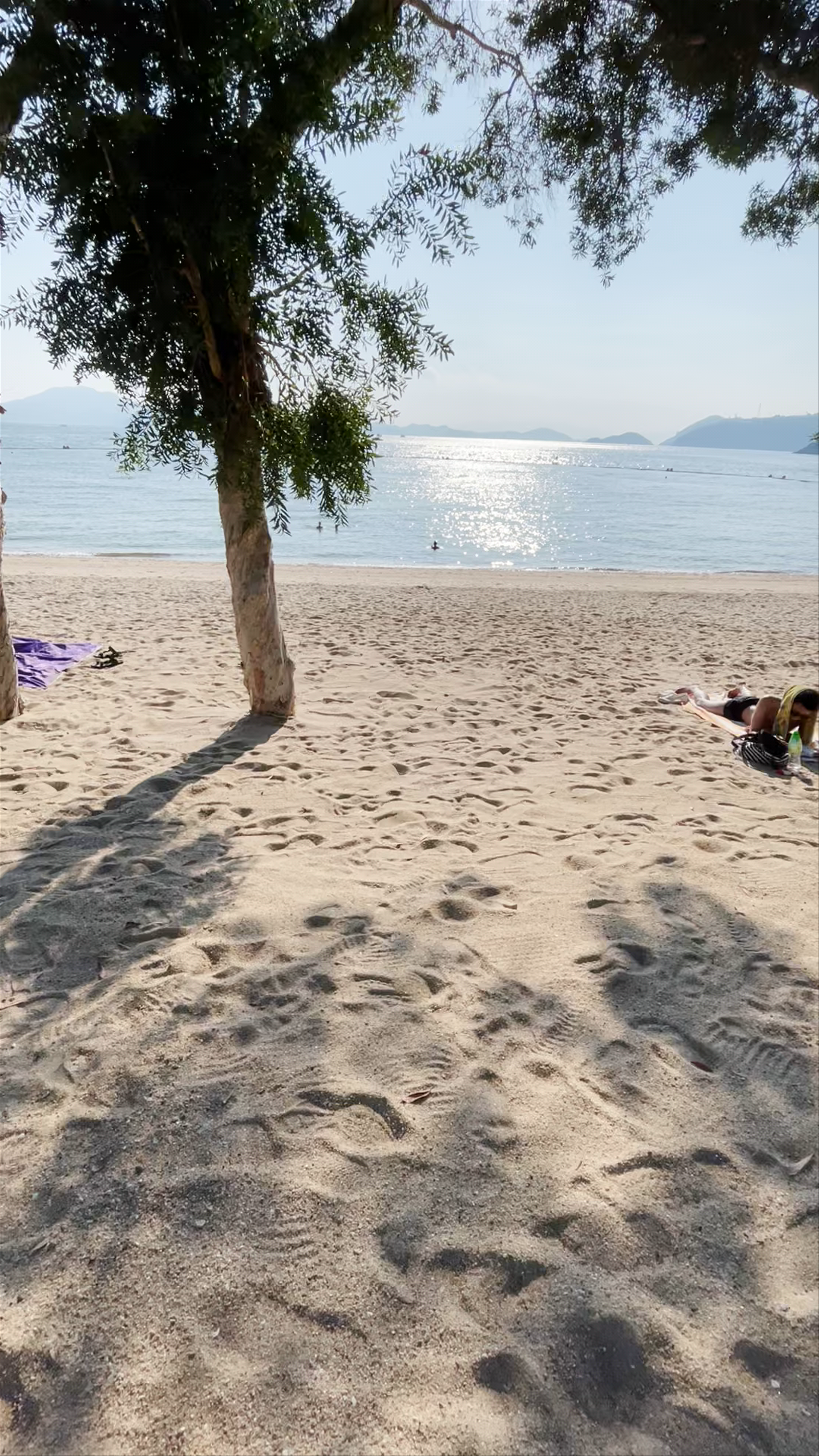 Chung Hom Kok Beach