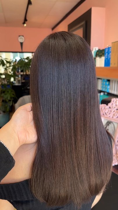 Pink Comb - Keratin Treatment - Hair Salons Near Me - Los Angeles, California