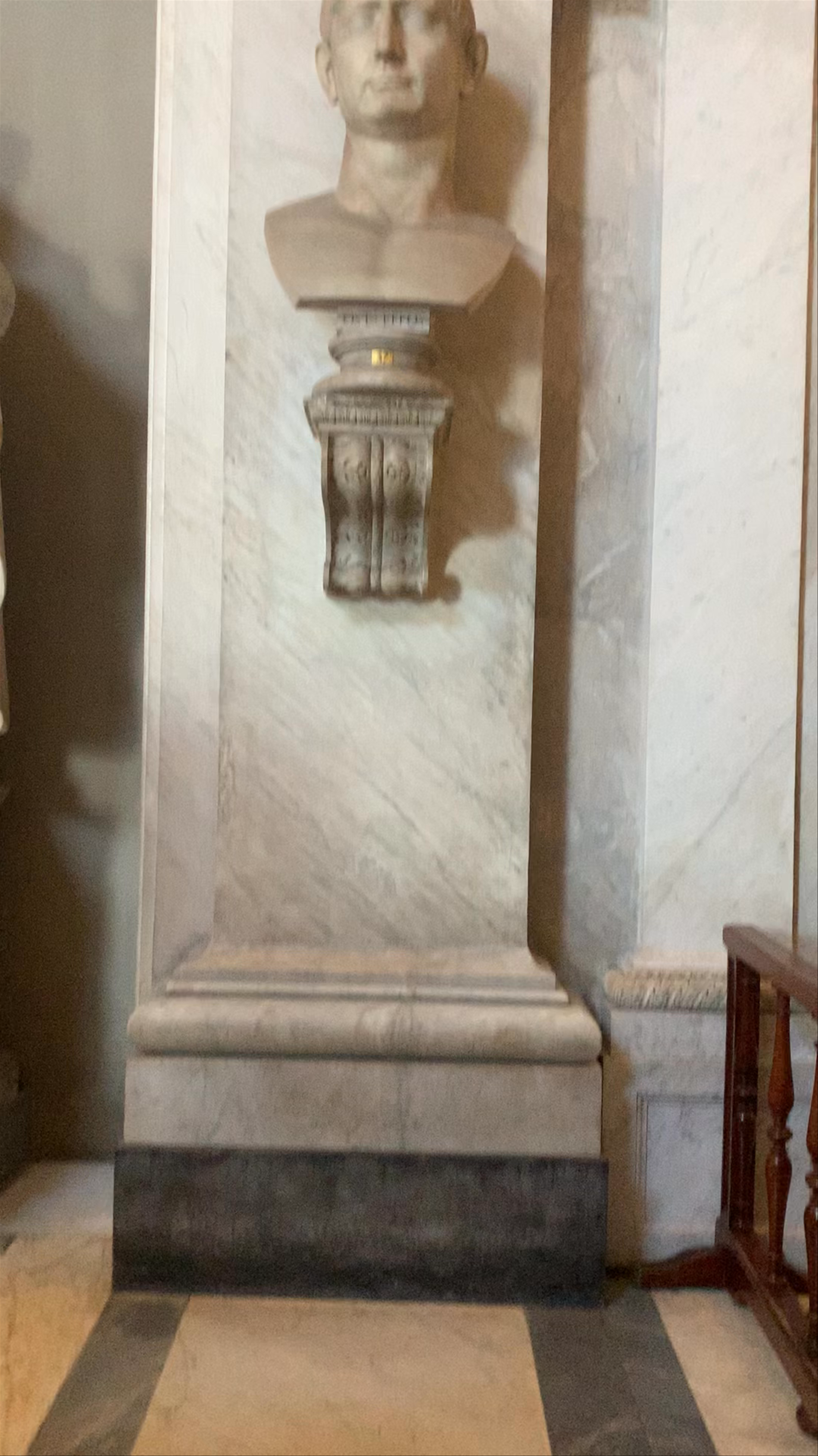 Exploring the Majestic Sculpture Halls of Vatican City