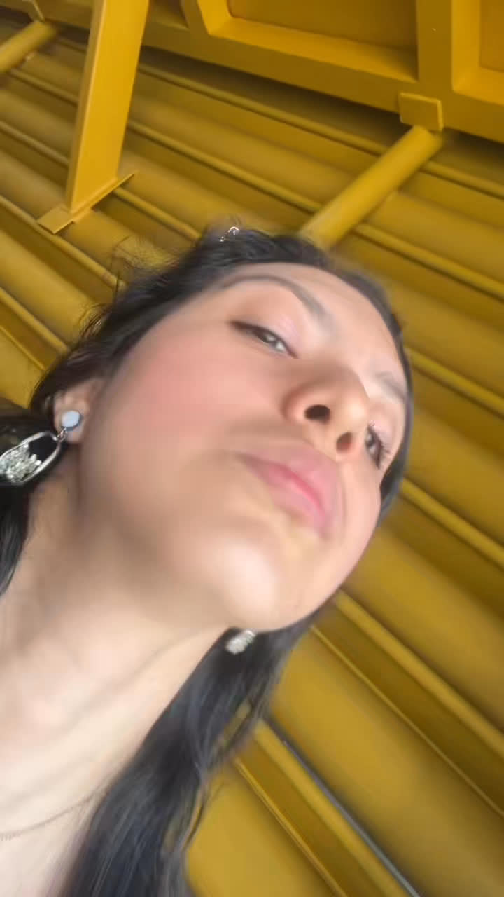 Vídeo UGC 8 de Yenimar