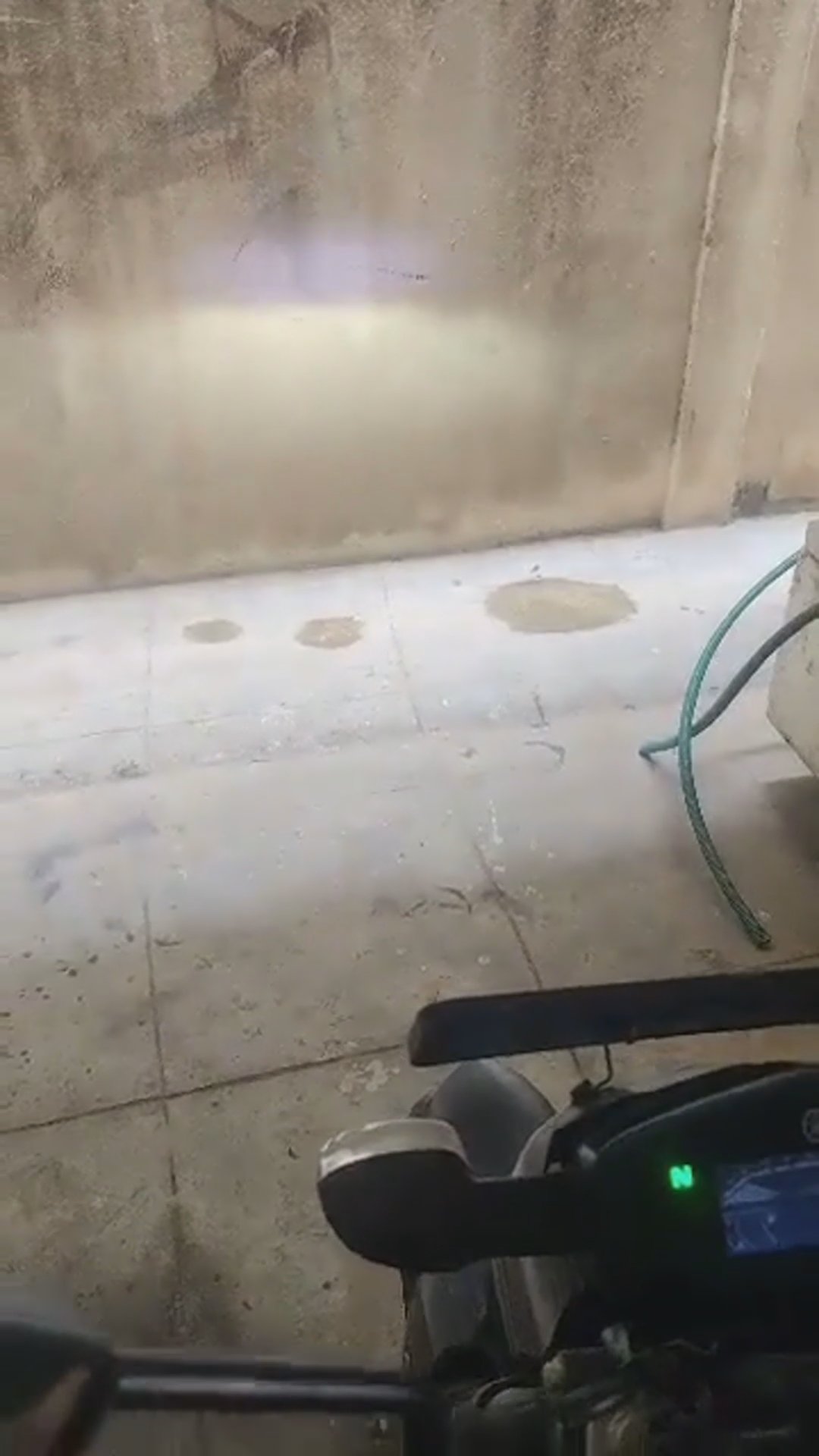 Walk-around video thumbnail