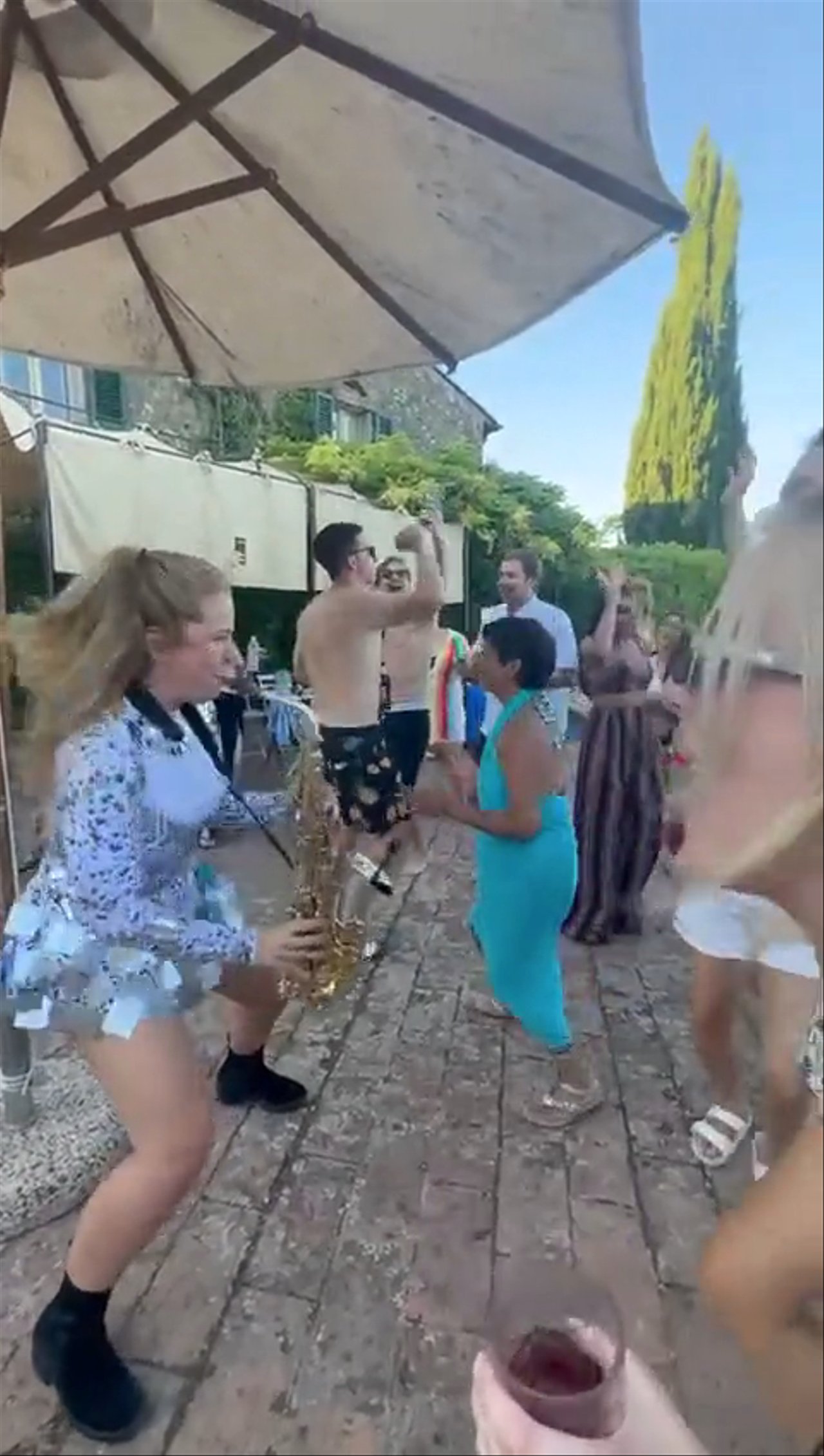 Fusion Girls - Live Party - video 2