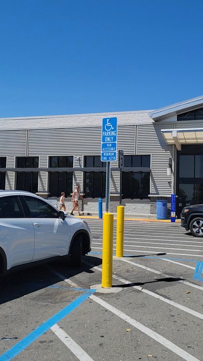 Walmart Supercenter - Outside - Department Stores Near Me - Willows, California