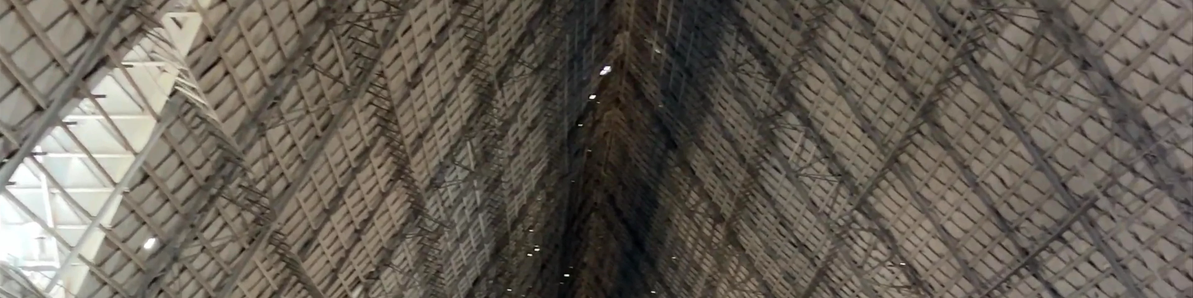 Torre 1 de Basílica del Voto Nacional