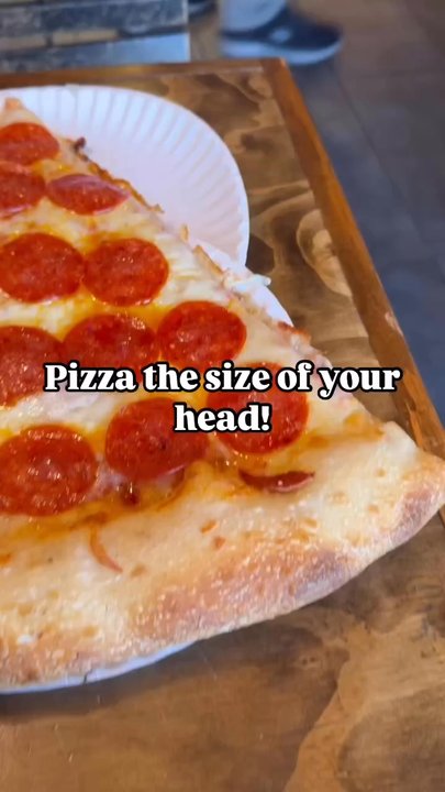 Benny Diforza's - Instagram: antonia_eats - Pizza Near Me - Alexandria, Virginia