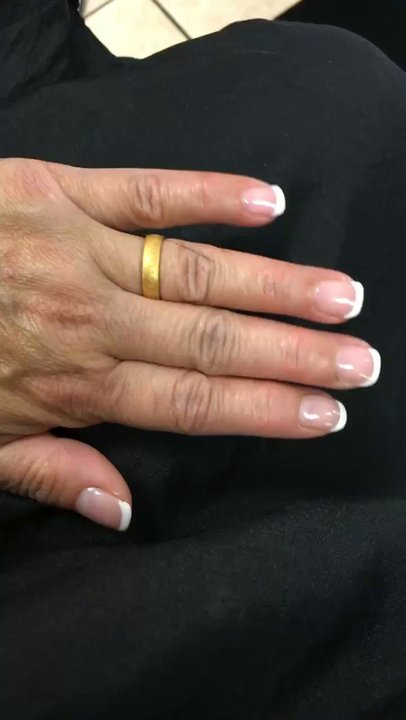 Kenny Le Salon - Hair Salons Near Me - Vallejo, California