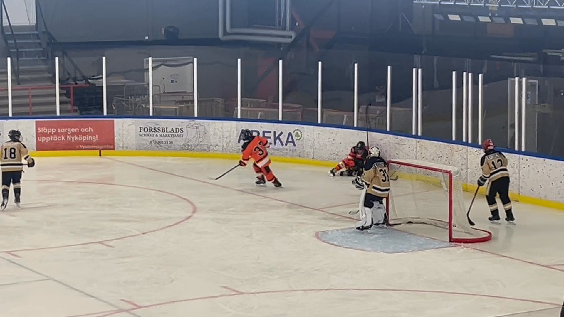 Anton Rudin's U13 Highlights: Offensive Skills & Impactful Hits