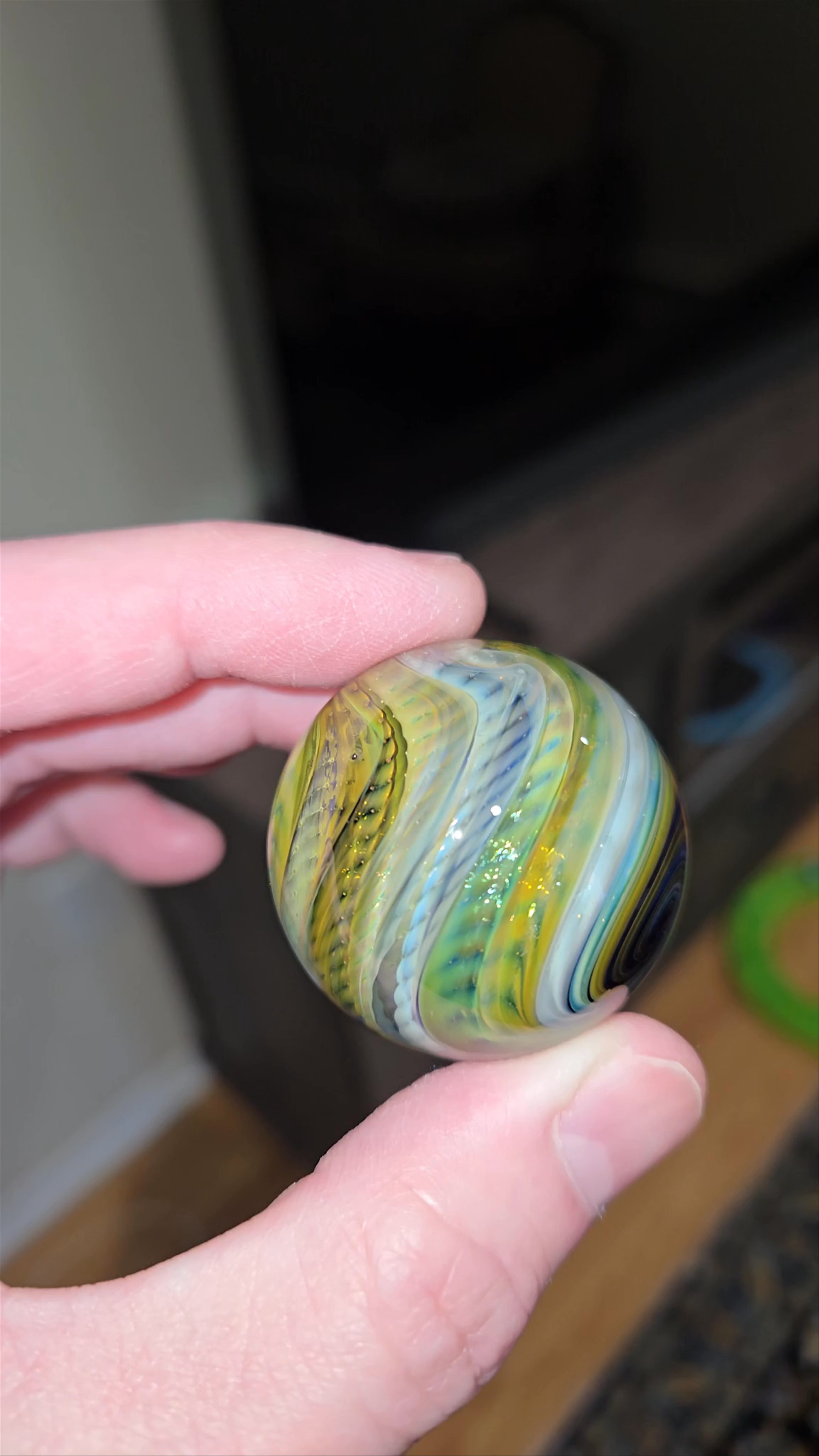 Preview pic of Richard Hollingshead Reverse Dhicro Swirl Marble