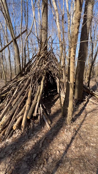 River Heritage Park - Inside the fort - Parks Near Me - Carmel, Indiana