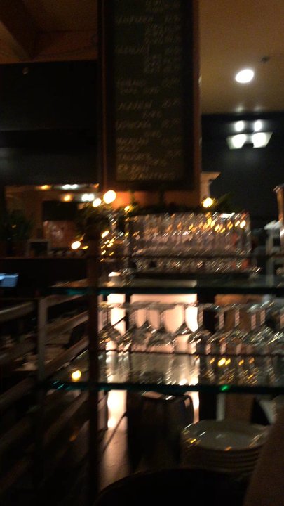 Holder - French Near Me - Montreal, Quebec