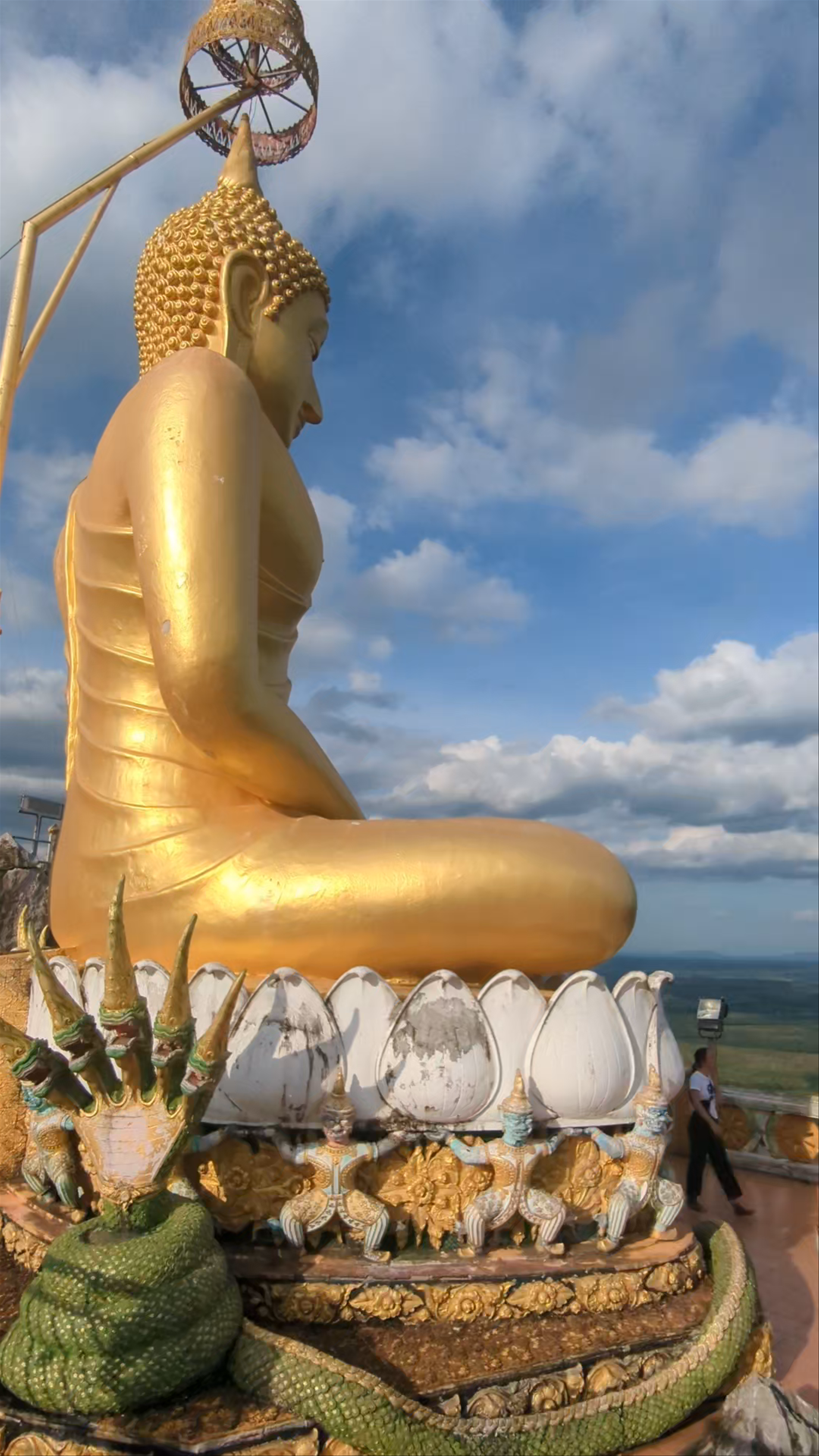 Tiger Cave Temple: A Spiritual Summit in Krabi, Thailand