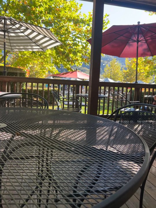 Solis Winery - Live music :) - Wineries Near Me - Gilroy, California