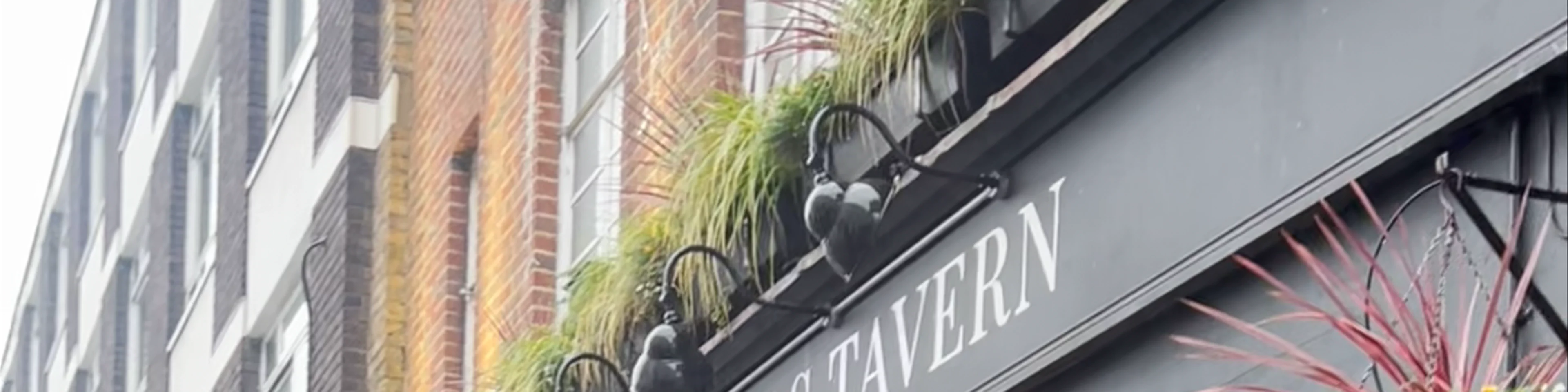 Travellers Tavern