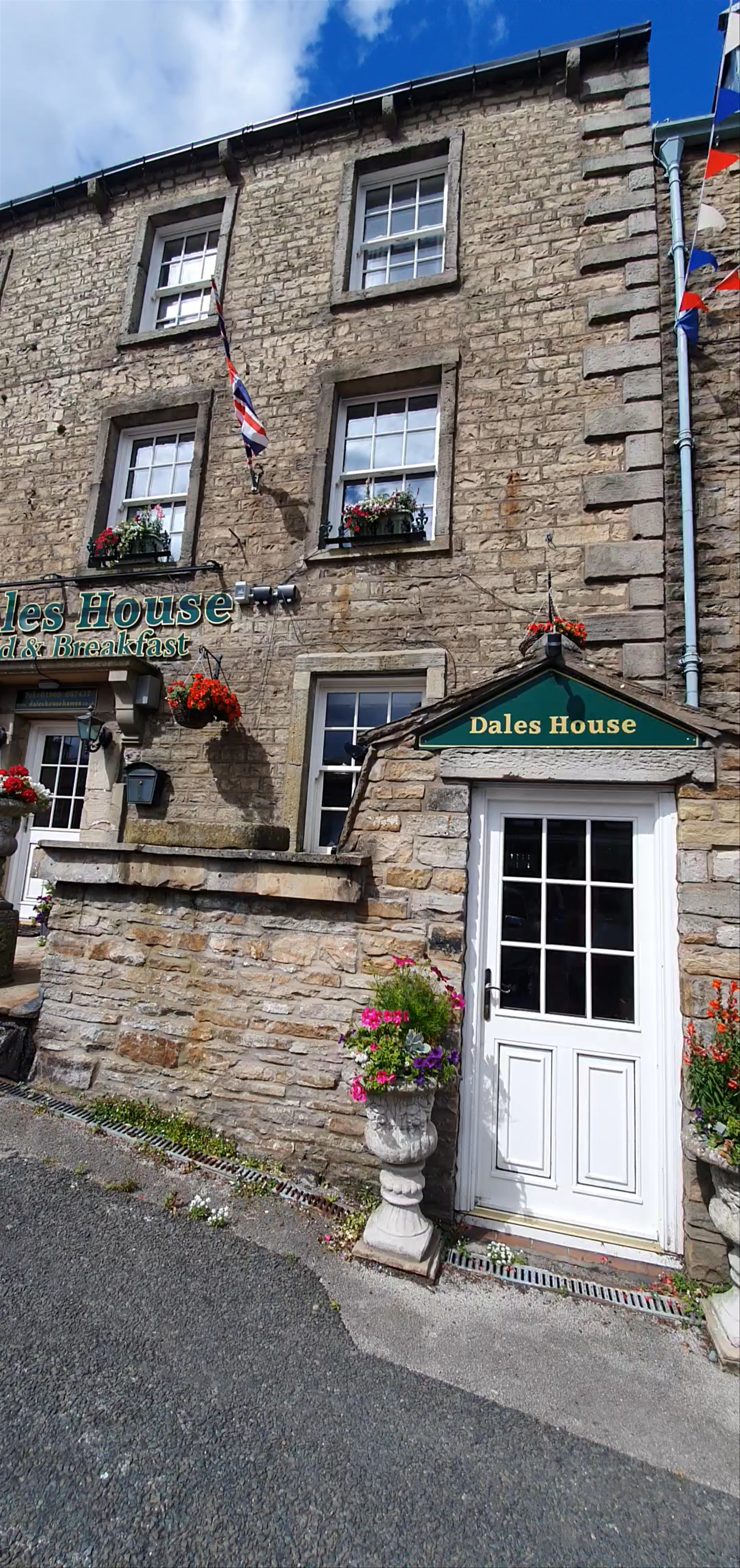 Charming Stay at Dales House Bed & Breakfast in Hawes, Yorkshire Dales