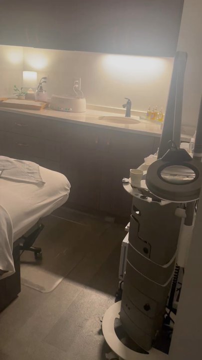 SeaHill - Facial room - Skin Care Near Me - Virginia Beach, Virginia