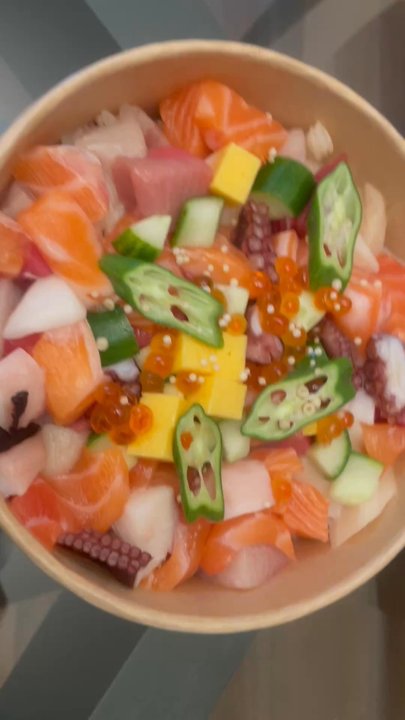 IKON Sushi - D3 Chirashi Don $21.50 - Japanese Near Me - Vaughan, Ontario