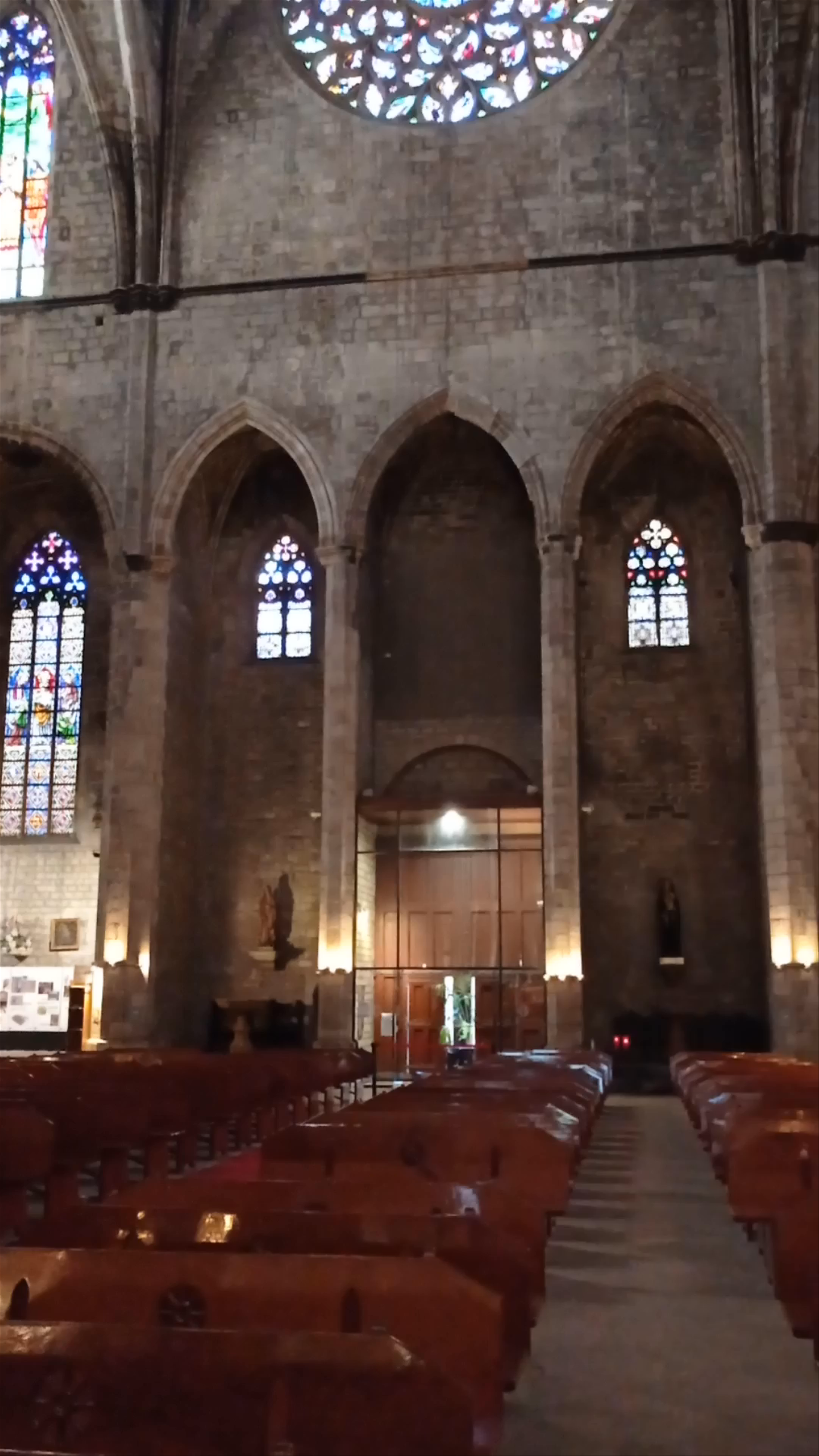 Basilica of Santa Maria del Mar: Gothic Grandeur in Barcelona