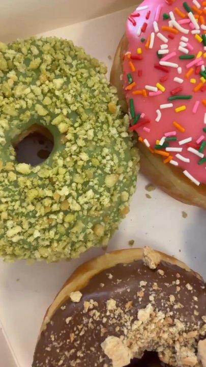Randy's Donuts - Donuts Near Me - Las Vegas, Nevada