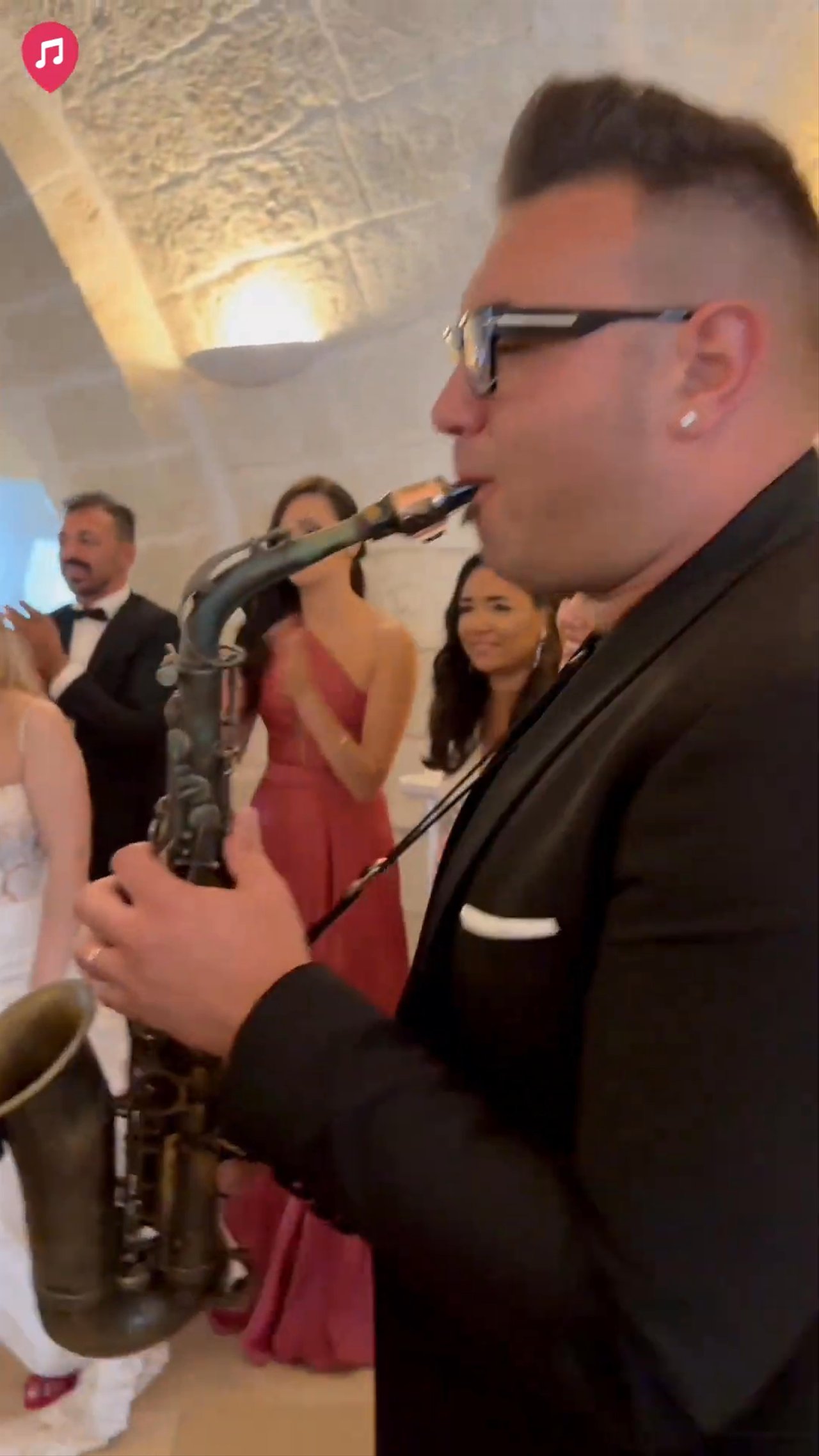 DJ, Sax & Singer for weddings in Puglia, Italy - video