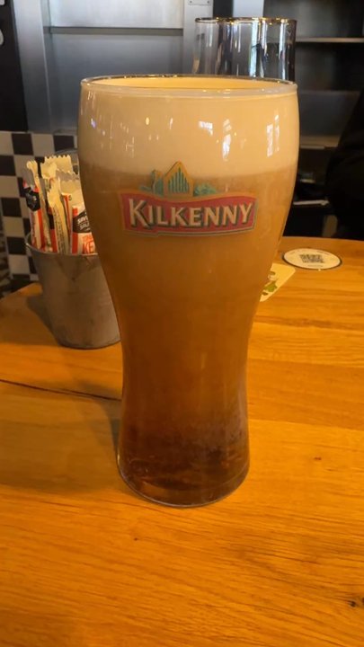 The Dubliners - Just watching a nitro stout is mesmerizing! - Irish Near Me - Strasbourg, 67