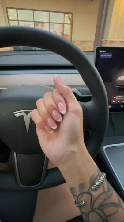 2Q Nails Bar - Gel Mani on natural nails! - Nail Salons Near Me - Norco, California