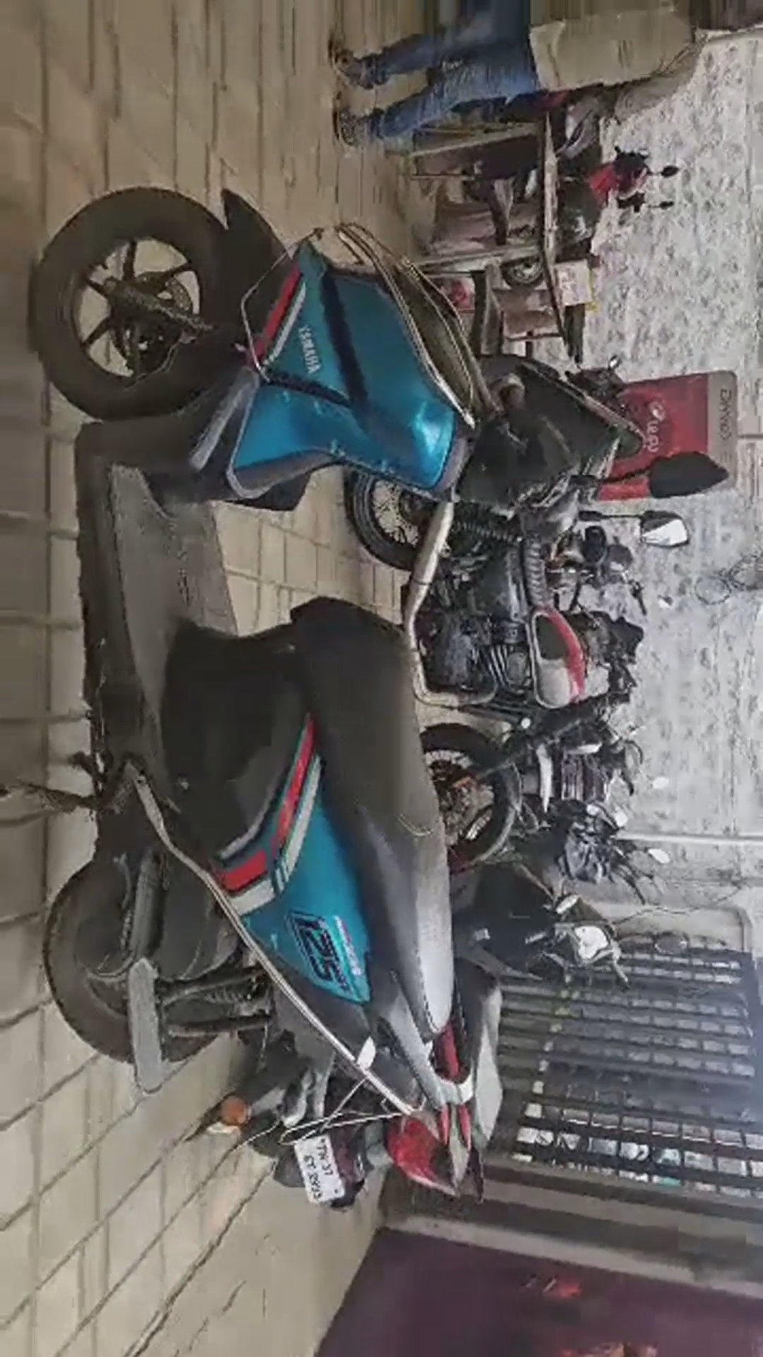 Walk-around video thumbnail