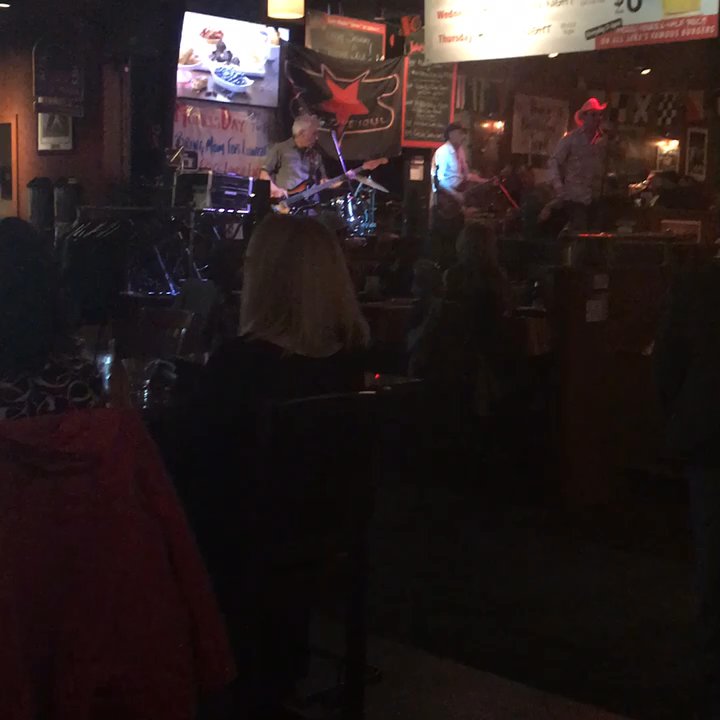 Jake's Boathouse - Pubs Near Me - Brampton, Ontario