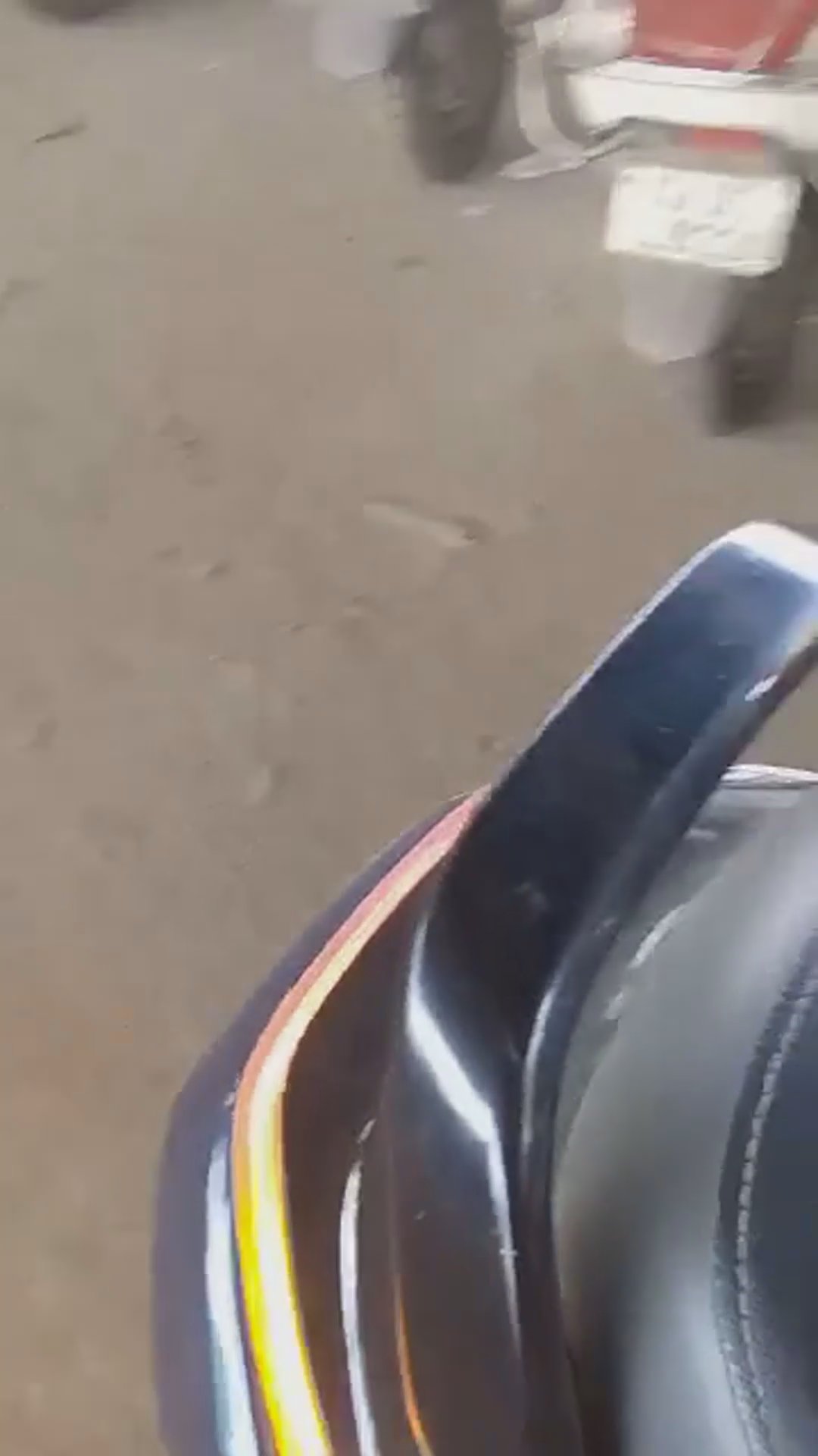 Walk-around video thumbnail