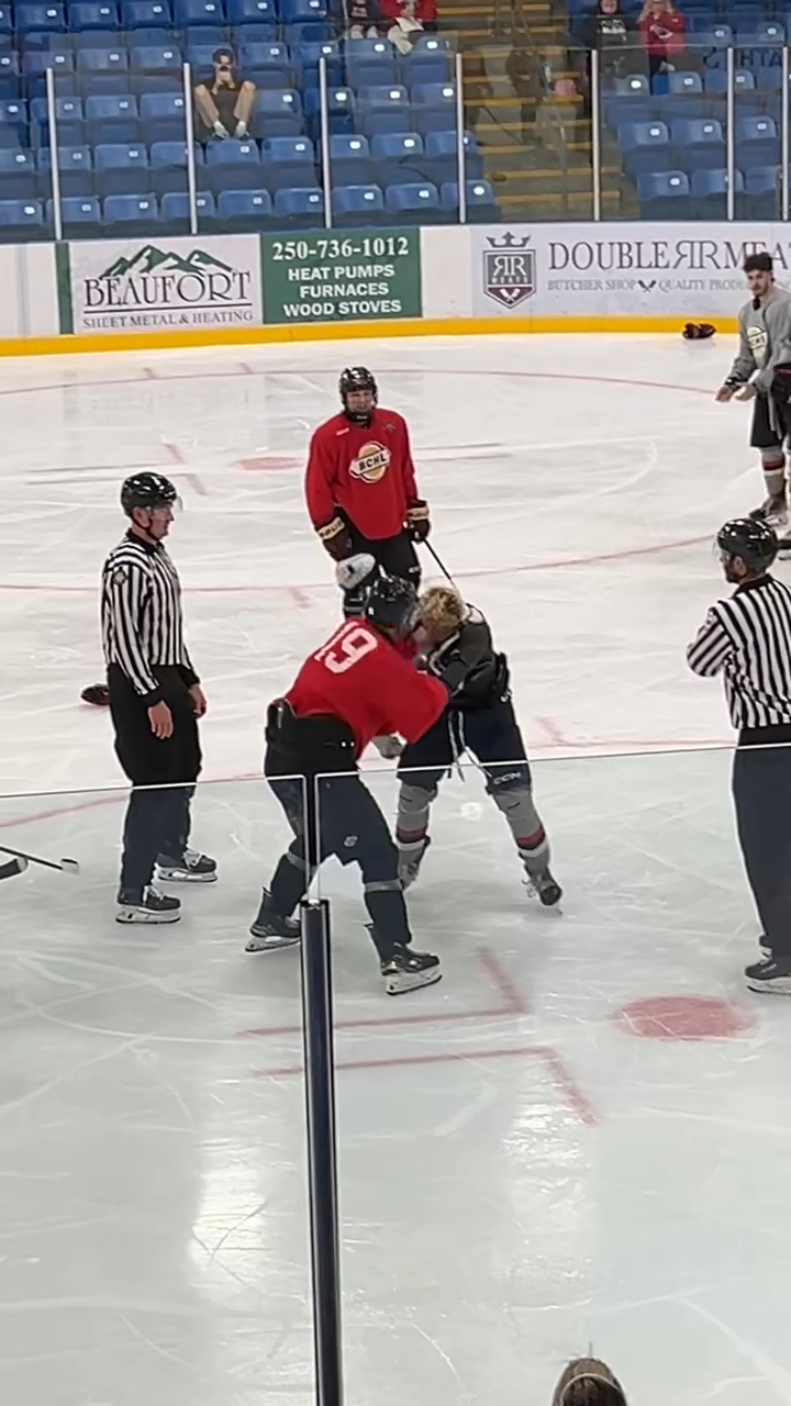 Simon Ward's First Tilt: A Decisive Highlight for the AV Bulldogs