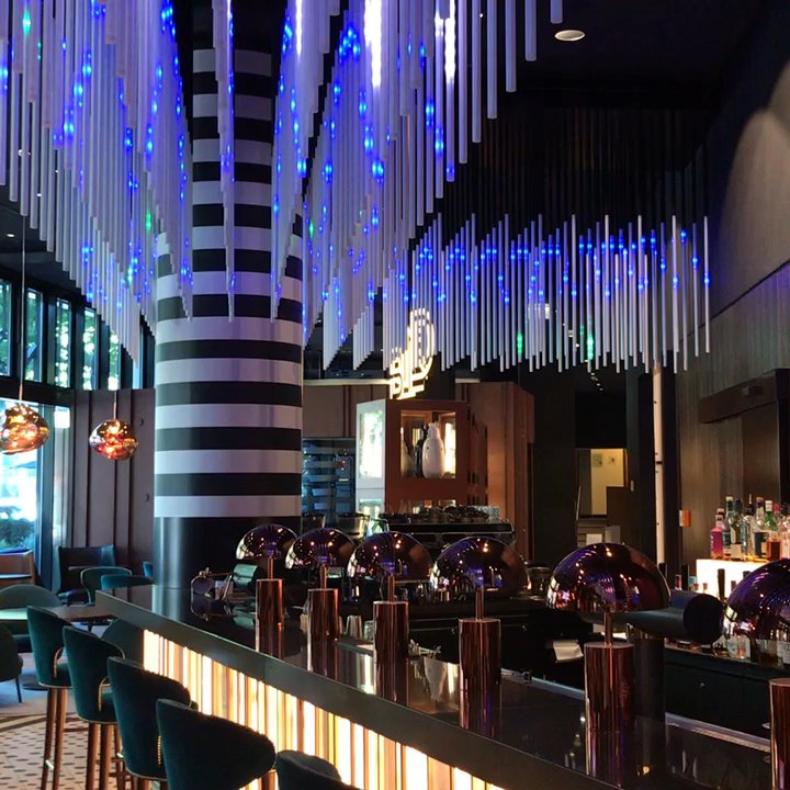 Pullman Berlin Schweizerhof - Die Bar im neuen Design #Pullman Berlin - Hotels Near Me - Berlin, BE