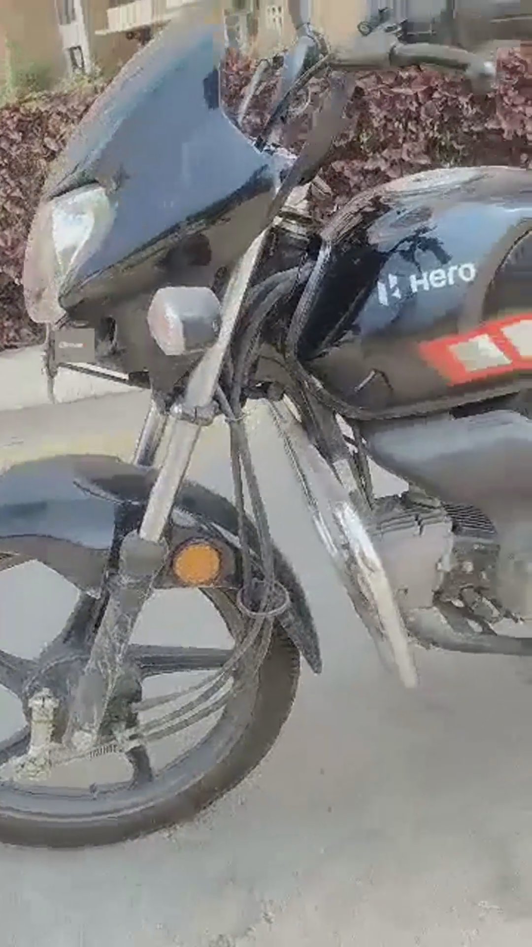 Walk-around video thumbnail