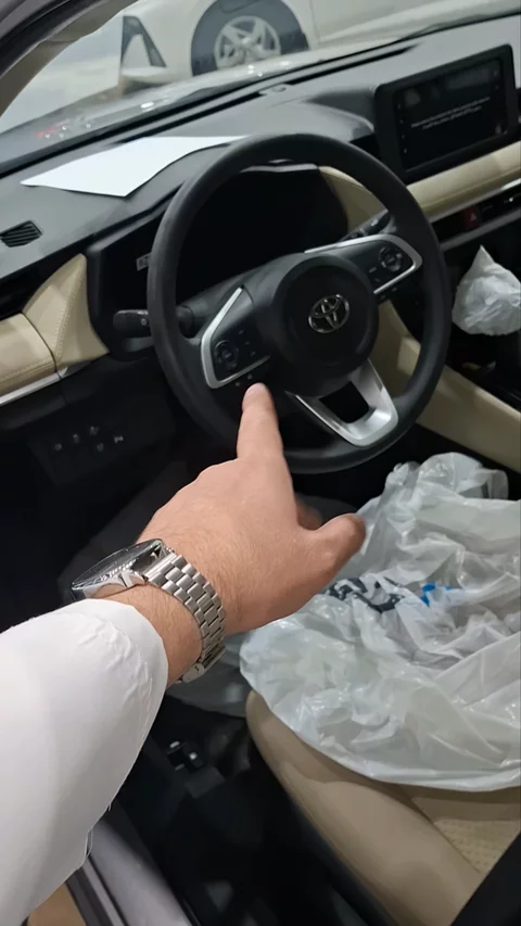 تويوتا يارس Y Plus 2024