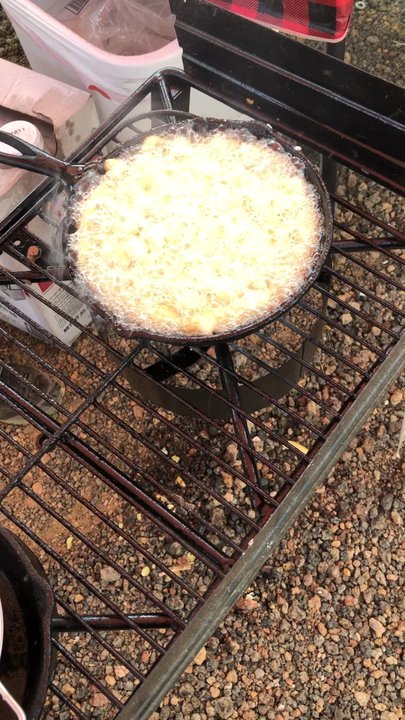 77 Swap Meet - Funnel cake frying in cast iron skillet...sizzle, sizzle, sizzle - Flea Markets Near Me - Show Low, Arizona