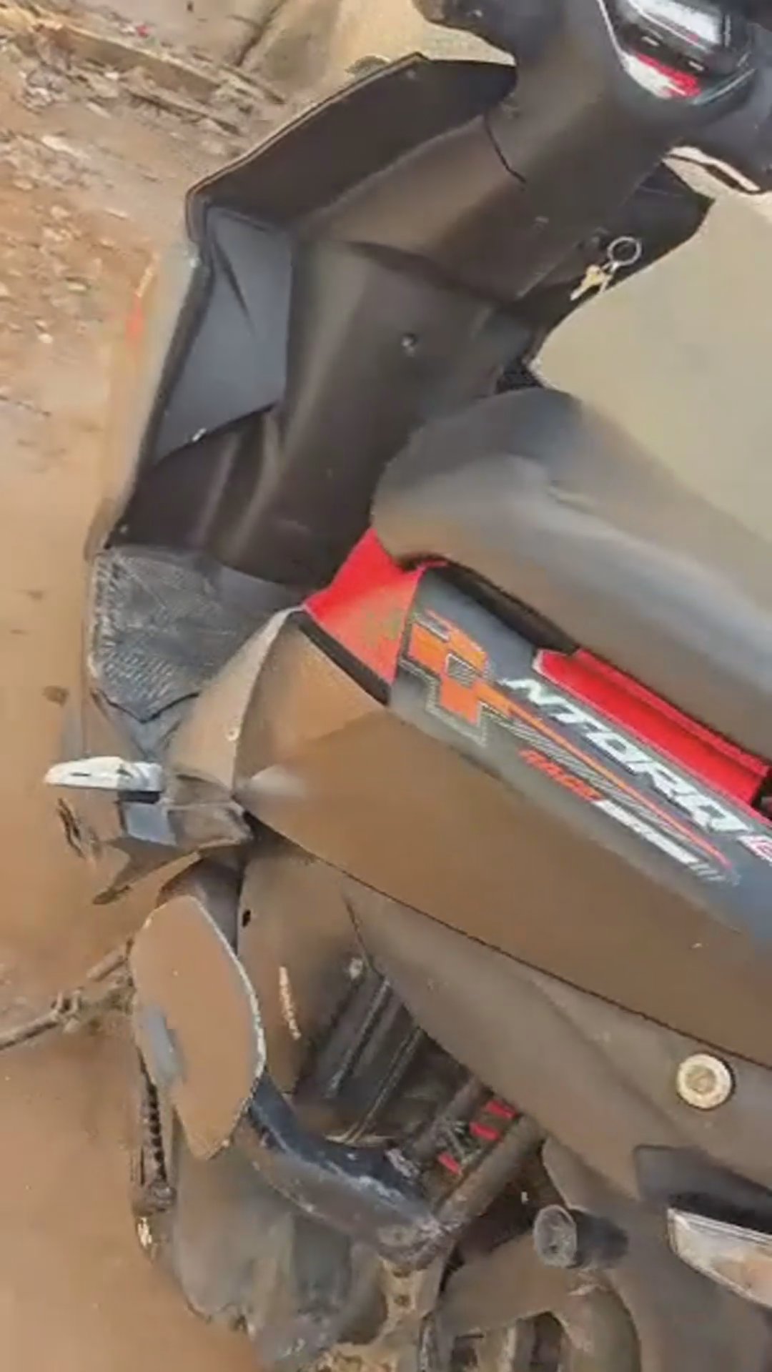 Walk-around video thumbnail