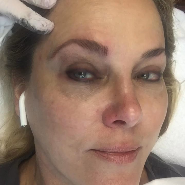 Brow Lady - step 2  Eyeliner Browlady.com - Permanent Makeup Near Me - Dallas, Texas