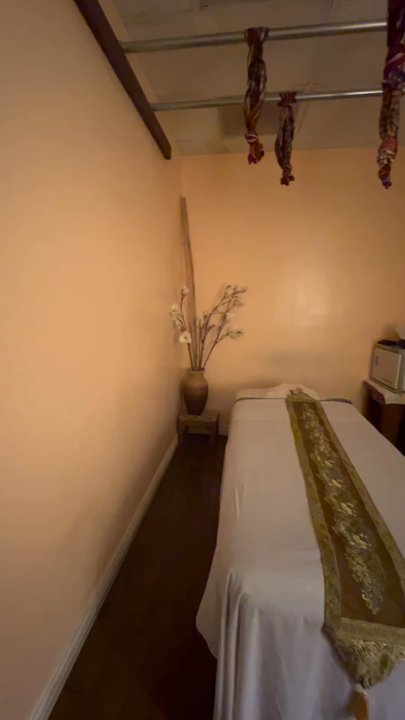 Cozy Thai Massage - Massage Therapy Near Me - Spring Valley, California