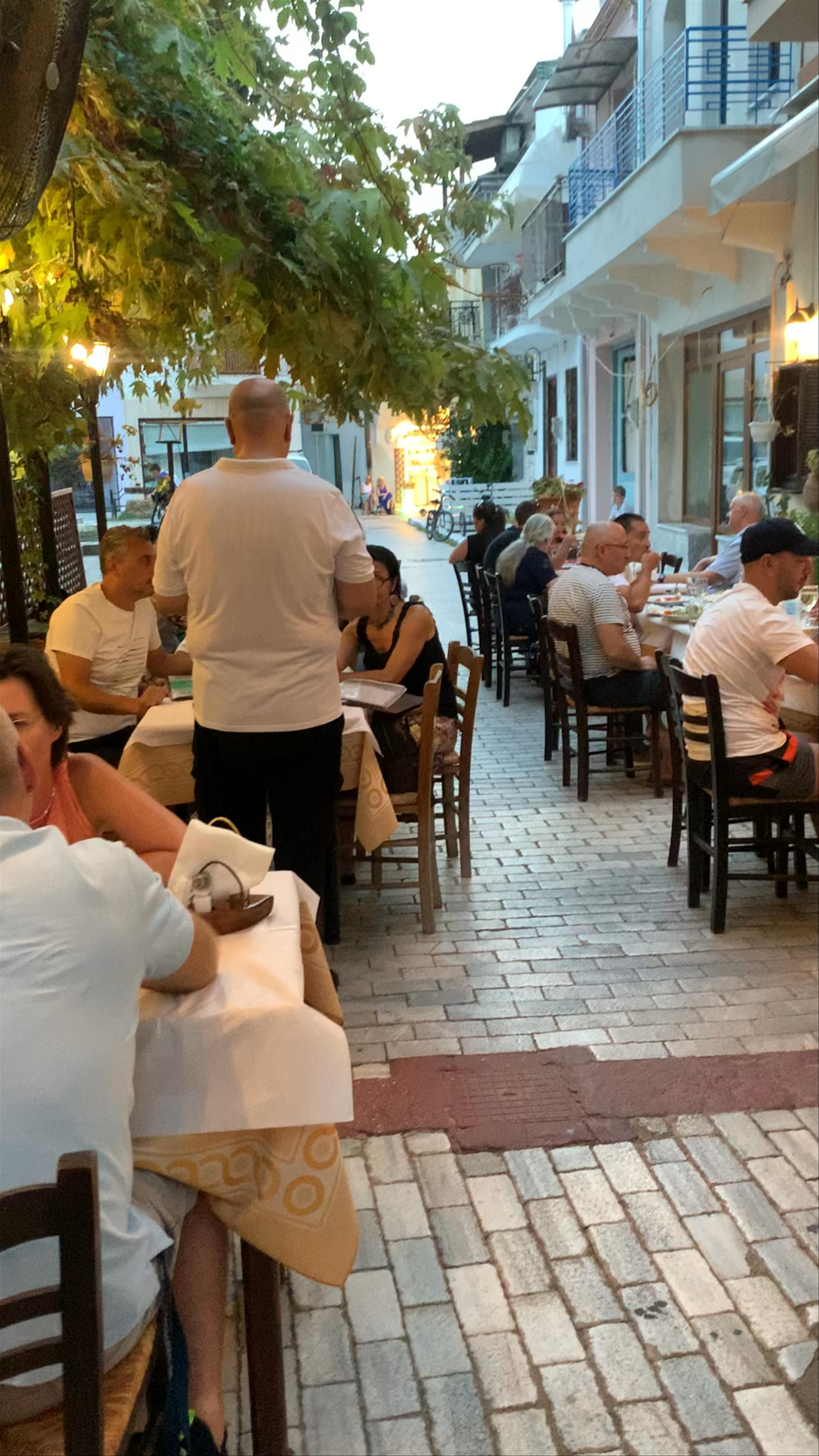 TAVERNAKI original Thassos tavern