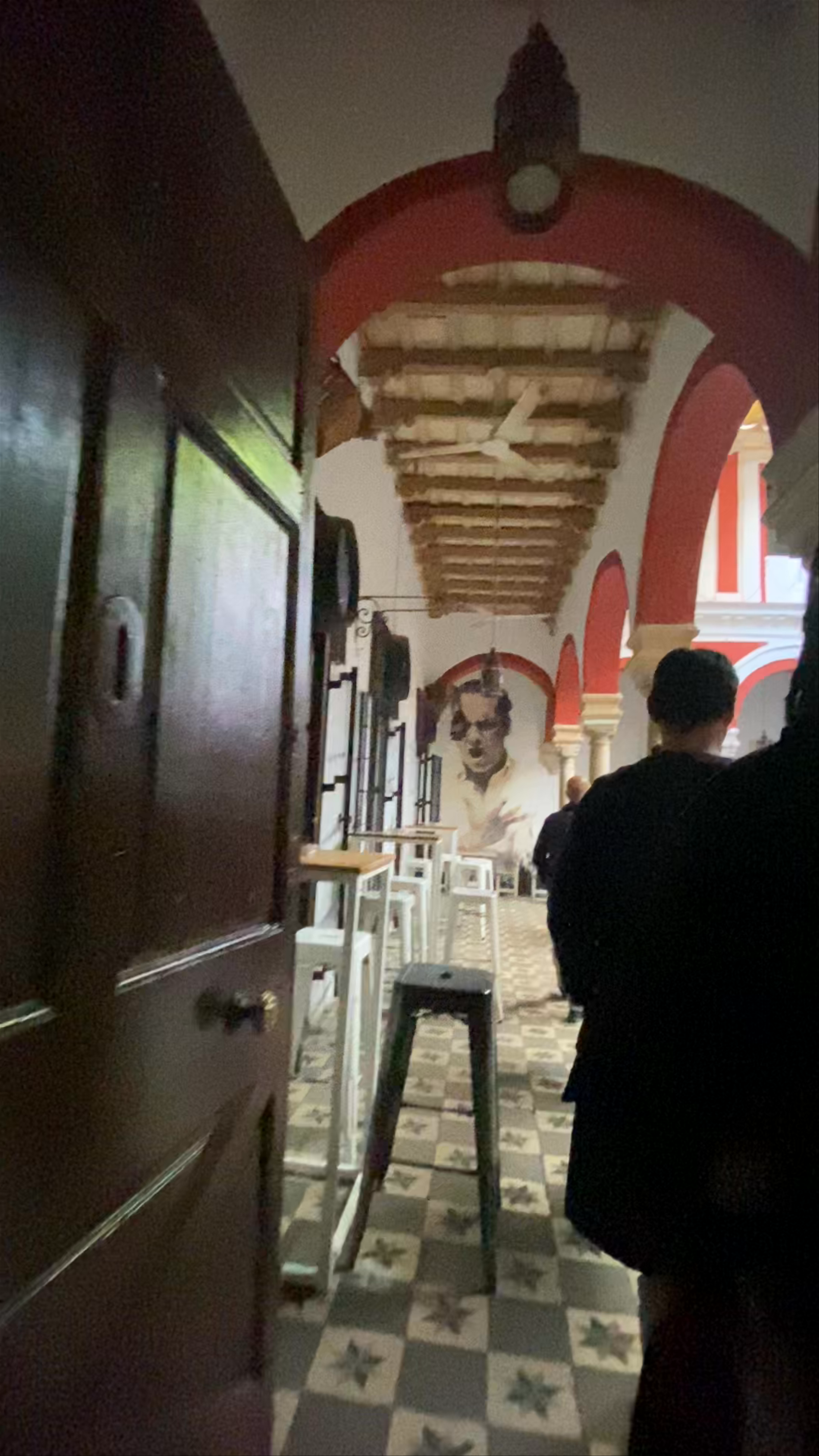 Damajuana Jerez: A Cozy Hidden Gem in Jerez de la Frontera
