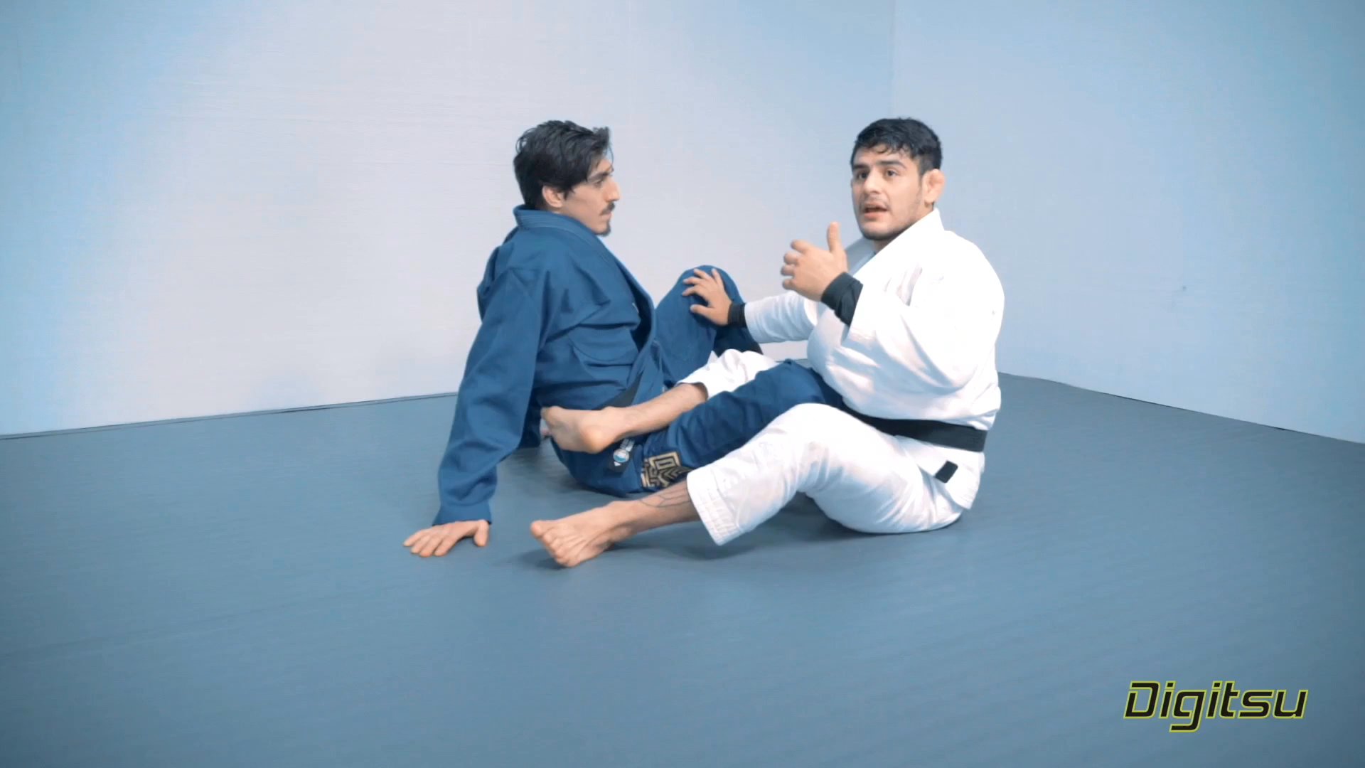 50/50 Concepts | Finishing The Submission