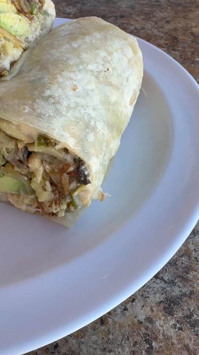 Capos Corner - American Near Me - Victorville, California