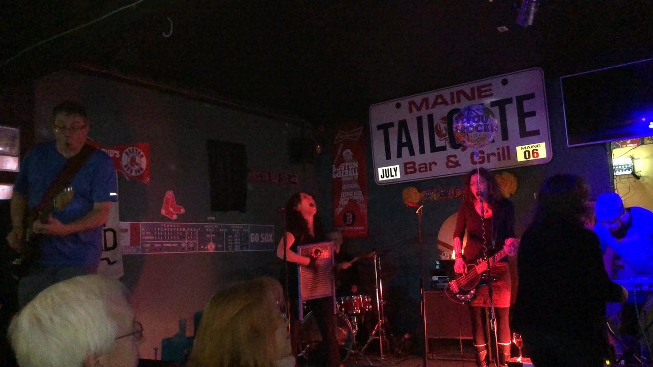 Tailgate Bar & Grill - Awesome band "Black Cat Road" - Sports Bars Near Me - Gray, Maine
